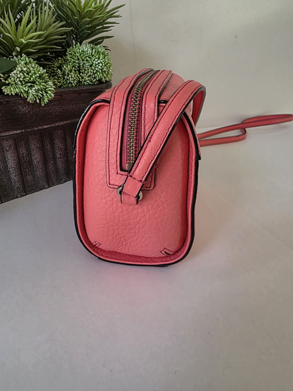 Kate Spade Perri Lane Looloo Vibrant Peony Pink Crossbody - Picture 6 of 13